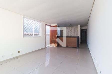 Sala de casa para alugar com 2 quartos, 68m² em Jardim Esperanca, Mogi das Cruzes