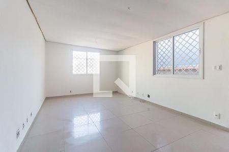 Sala de casa para alugar com 2 quartos, 68m² em Jardim Esperanca, Mogi das Cruzes