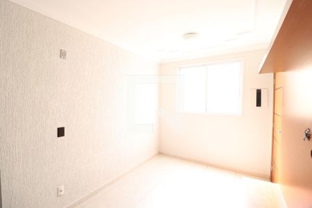 Sala de apartamento para alugar com 2 quartos, 68m² em Segismundo Pereira, Uberlândia