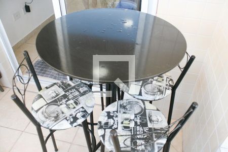 Varanda de apartamento para alugar com 2 quartos, 58m² em Guilhermina, Praia Grande