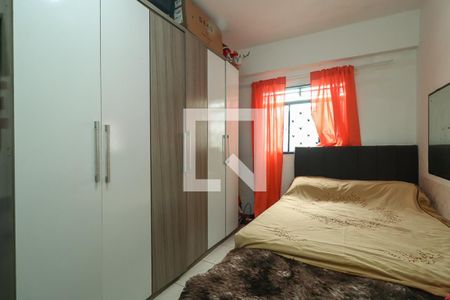 Quarto 1 de apartamento à venda com 2 quartos, 56m² em Jardim Floresta, Porto Alegre
