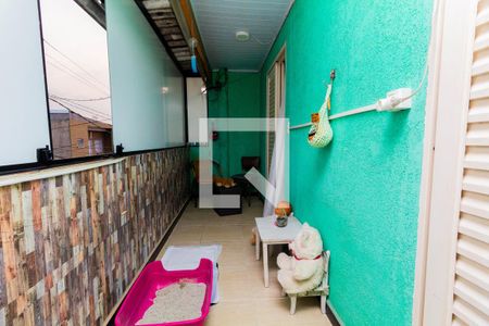 Varanda de casa à venda com 4 quartos, 180m² em Vila Carrão, São Paulo