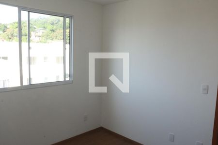 Quarto 1 de apartamento para alugar com 2 quartos, 42m² em Jardim Alvorada, Nova Iguaçu