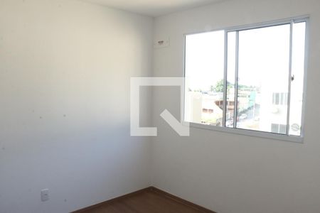 Quarto 1 de apartamento para alugar com 2 quartos, 42m² em Jardim Alvorada, Nova Iguaçu