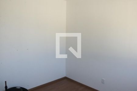 Quarto 1 de apartamento para alugar com 2 quartos, 42m² em Jardim Alvorada, Nova Iguaçu
