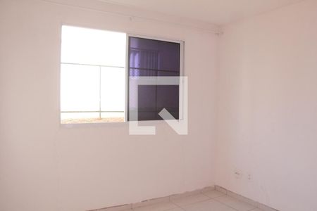 Sala de casa de condomínio para alugar com 2 quartos, 43m² em Goiá, Goiânia