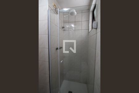 Banheiro de apartamento à venda com 2 quartos, 72m² em Jardim Sarah, São Paulo