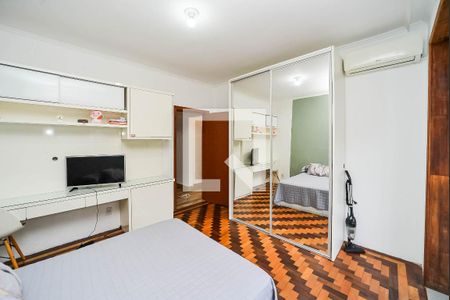 Quarto 1 de apartamento à venda com 2 quartos, 77m² em São João, Porto Alegre