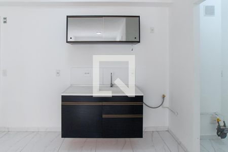 Cozinha de apartamento à venda com 2 quartos, 42m² em Vila Sabrina, São Paulo