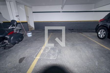 Garagem de apartamento para alugar com 2 quartos, 50m² em Água Verde, Curitiba