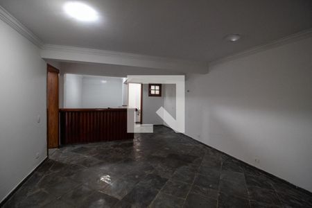 Área comum de casa à venda com 3 quartos, 200m² em Vila Sonia, São Paulo