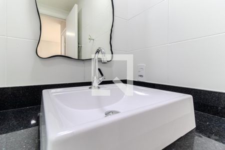 Banheiro de apartamento para alugar com 1 quarto, 25m² em Vila Buarque, São Paulo