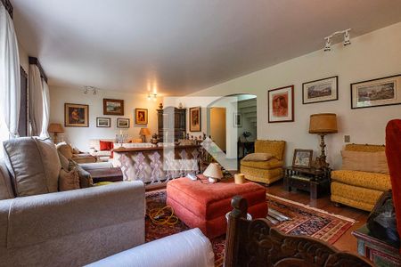 Sala de casa à venda com 4 quartos, 380m² em Alto de Pinheiros, São Paulo