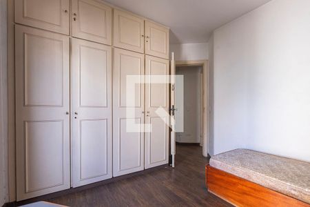 Quarto  de apartamento à venda com 2 quartos, 106m² em Jardins, São Paulo