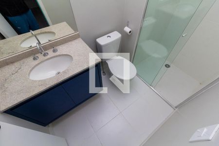 Banheiro de kitnet/studio para alugar com 1 quarto, 26m² em Vila Aricanduva, São Paulo