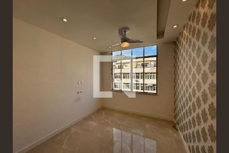 Suíte 1 de apartamento à venda com 3 quartos, 130m² em Copacabana, Rio de Janeiro