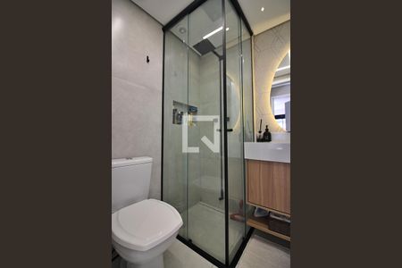 Banheiro de apartamento à venda com 2 quartos, 55m² em Centro, São Bernardo do Campo