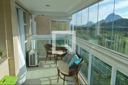 Varanda Sala de apartamento à venda com 2 quartos, 68m² em Jacarepaguá, Rio de Janeiro