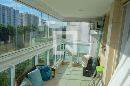 Varanda Sala de apartamento à venda com 2 quartos, 68m² em Jacarepaguá, Rio de Janeiro