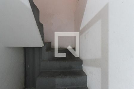 escada de casa à venda com 6 quartos, 215m² em Jardim Angela (zona Leste), São Paulo
