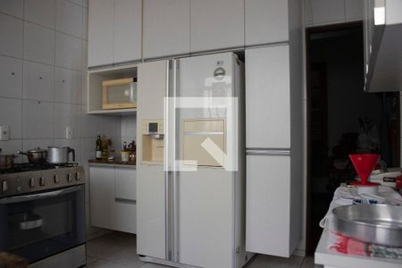 Cozinha de casa à venda com 4 quartos, 300m² em Santo Antônio, Belo Horizonte
