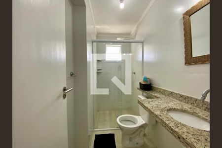 Banheiro da Suíte de apartamento para alugar com 2 quartos, 100m² em Vila Caiçara, Praia Grande