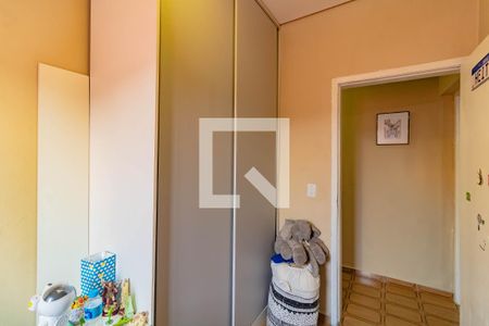 Quarto 2 de casa à venda com 3 quartos, 190m² em Parque Jabaquara, São Paulo