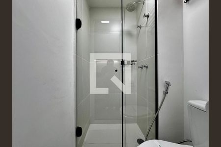 Banheiro de kitnet/studio à venda com 0 quarto, 19m² em Jardim das Acacias, São Paulo