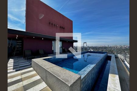 Piscina de kitnet/studio à venda com 0 quarto, 19m² em Jardim das Acacias, São Paulo