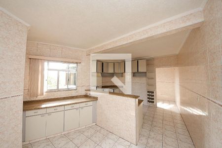 Cozinha de casa à venda com 3 quartos, 332m² em Vila Portuguesa, São Paulo
