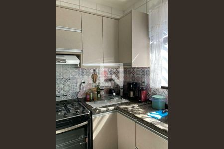 Casa à venda com 4 quartos, 220m² em Vila Constanca, São Paulo