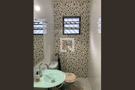 Casa à venda com 4 quartos, 220m² em Vila Constanca, São Paulo