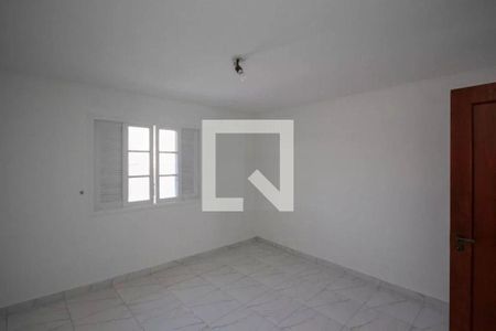 Casa à venda com 3 quartos, 110m² em Jardim Vila Formosa, São Paulo