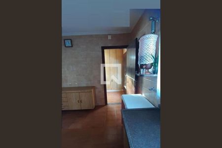 Casa à venda com 2 quartos, 164m² em Vila Guilhermina, São Paulo