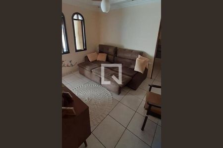 Casa à venda com 2 quartos, 164m² em Vila Guilhermina, São Paulo