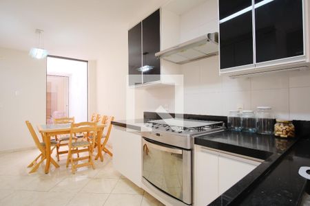 Cozinha de casa para alugar com 3 quartos, 250m² em Penha de França, São Paulo