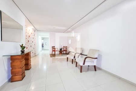 Hall de apartamento para alugar com 3 quartos, 72m² em Conjunto Residencial Trinta E Um de Marco, São José dos Campos