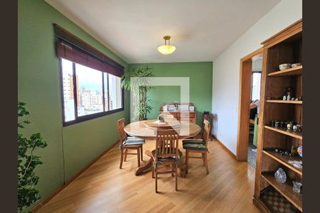 Apartamento à venda com 3 quartos, 173m² em Pompeia, São Paulo