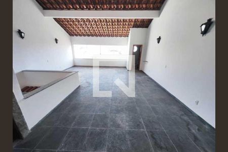 Casa à venda com 5 quartos, 234m² em Portuguesa, Rio de Janeiro