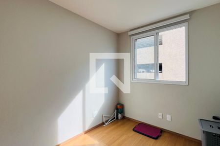 Quarto 2 de apartamento à venda com 2 quartos, 42m² em Vila Itapegica, Guarulhos