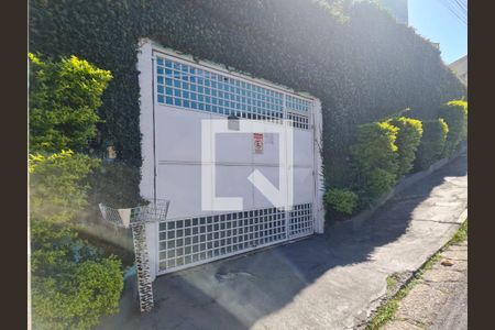 Fachada de casa à venda com 3 quartos, 241m² em Jardim Luciara, Guarulhos