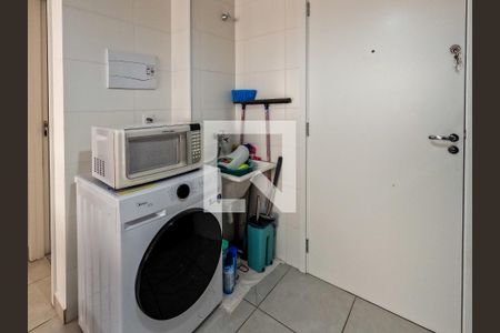 Área de Serviço de apartamento para alugar com 2 quartos, 33m² em Piqueri, São Paulo