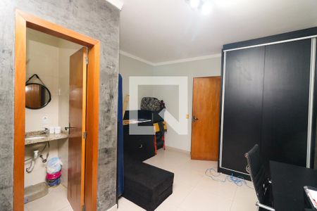 Suíte 1 de casa à venda com 4 quartos, 200m² em Hípica, Porto Alegre