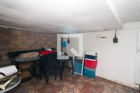 Depósito de casa à venda com 4 quartos, 200m² em Hípica, Porto Alegre