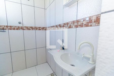 Banheiro de casa para alugar com 1 quarto, 65m² em Cascadura, Rio de Janeiro