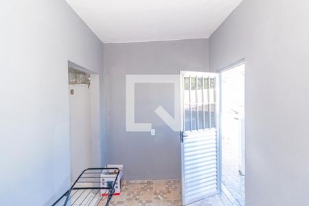Cozinha e Área de Serviço de kitnet/studio para alugar com 1 quarto, 65m² em Cascadura, Rio de Janeiro