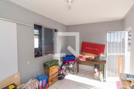 Sala/Quarto de casa para alugar com 1 quarto, 65m² em Cascadura, Rio de Janeiro