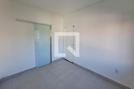 Suíte de casa de condomínio para alugar com 1 quarto, 60m² em Piratininga, Niterói