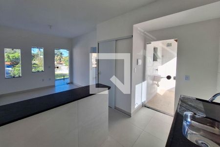 Sala/Cozinha de casa de condomínio para alugar com 1 quarto, 60m² em Piratininga, Niterói