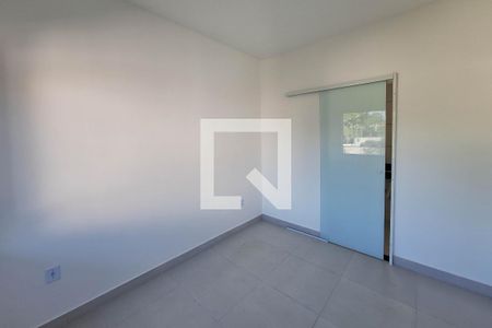 Suíte de casa de condomínio para alugar com 1 quarto, 60m² em Piratininga, Niterói